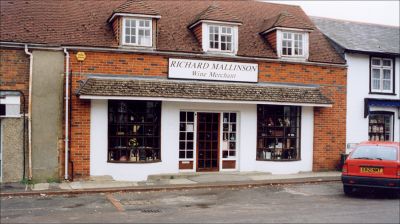 03_1WS009_1
Richard Mallinson's wine shop - 1991 

From Brian Burgess
