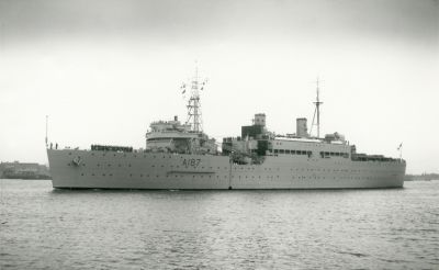 Click to view full size image
==============
04TM03_04_16
HMS Forth
From Colin Inman
04TM03_04_16
HMS Forth
From Colin Inman
