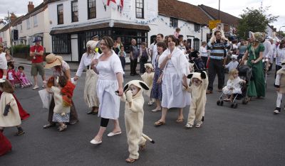 Click to view full size image
==============
15_2SF003_2_04_45
Little lambs from Overton's Pre-school
By Tony Morris
15_2SF003_2_04_45
Little lambs from Overton's Pre-school
By Tony Morris