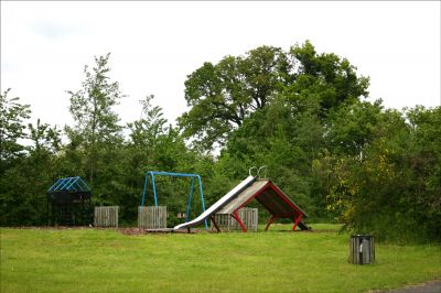 Click to view full size image
==============
06_3TG004
Children's playground - Two Gate Meadow - 2006
By Tony Morris
06_3TG004
Children's playground - Two Gate Meadow - 2006
By Tony Morris