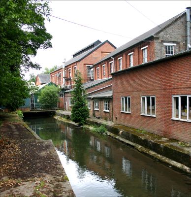 09PO040_11
The mill race - 2006 

By Tony Morris
