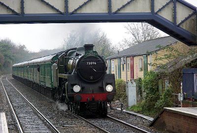 10_2TR009_1
The Cathedrals Express arriving at Overton on 7th November 2004 ............. (Copied from Overtonvillage.com) 

From Steve Robarts
