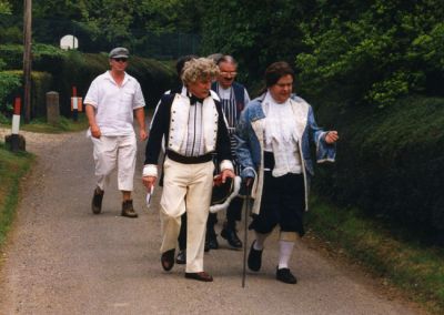 Click to view full size image
==============
13_2TL003_06
Entertainers arrived ....
From Peter Baker
13_2TL003_06
Entertainers arrived ....
From Peter Baker