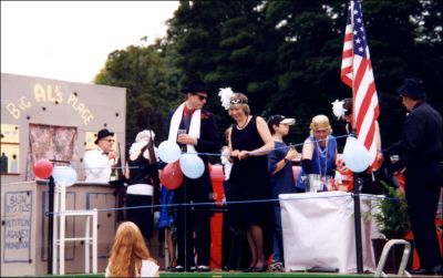 Click to view full size image
==============
15_1OC004_03_01
Overton Wine Club's float in 1998 - campaigning against prohibition
From Tony Morris
15_1OC004_03_01
Overton Wine Club's float in 1998 - campaigning against prohibition
From Tony Morris