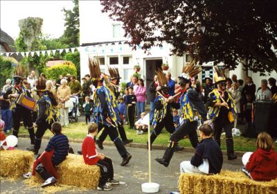Click to view full size image
==============
15_2SF001_16_2
Morris dancers - 2
By John Thomas
15_2SF001_16_2
Morris dancers - 2
By John Thomas