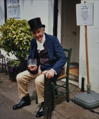 Click to view full size image
==============
15_2SF002_09
Mr Murfin entering into the spirit of the occasion
By Pauline Williams
15_2SF002_09
Mr Murfin entering into the spirit of the occasion
By Pauline Williams